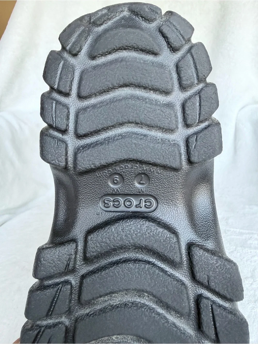 Crocs Offroad Sport Clog Waterproof, Adjustable Heel Strap Rugged Lug Sole M7 W9